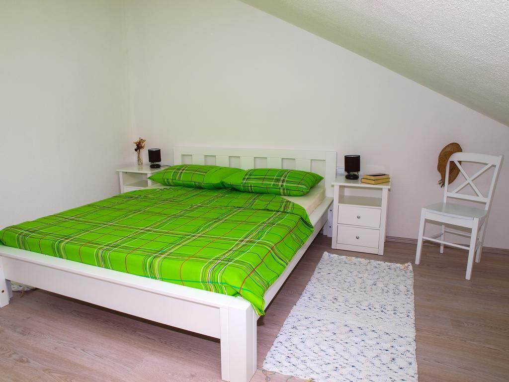 Apartments House Durdica Bol Habitación foto