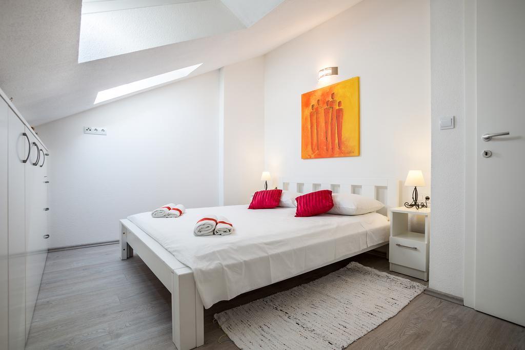 Apartments House Durdica Bol Habitación foto